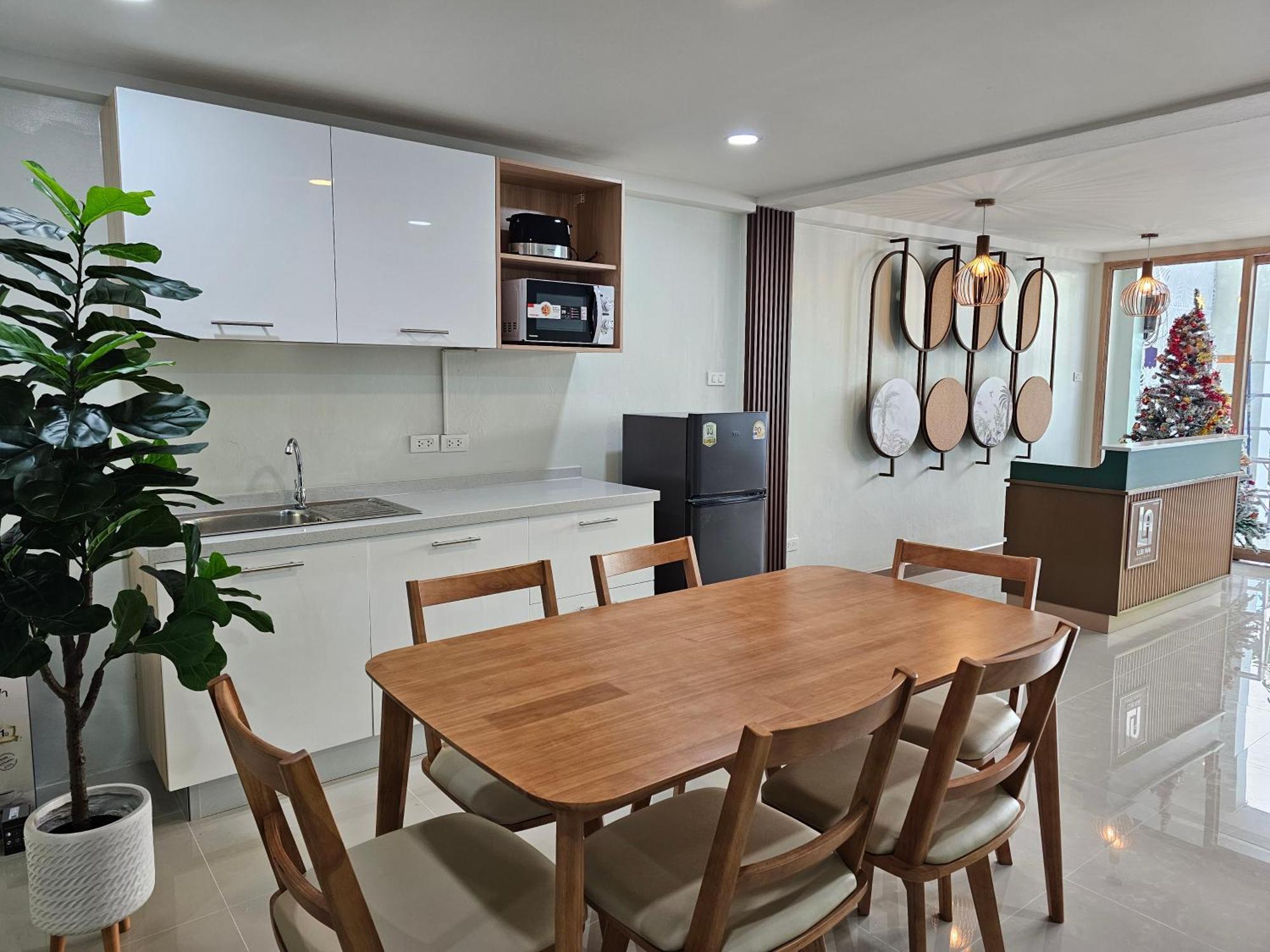 Lub Nai Hostel Patong Εξωτερικό φωτογραφία